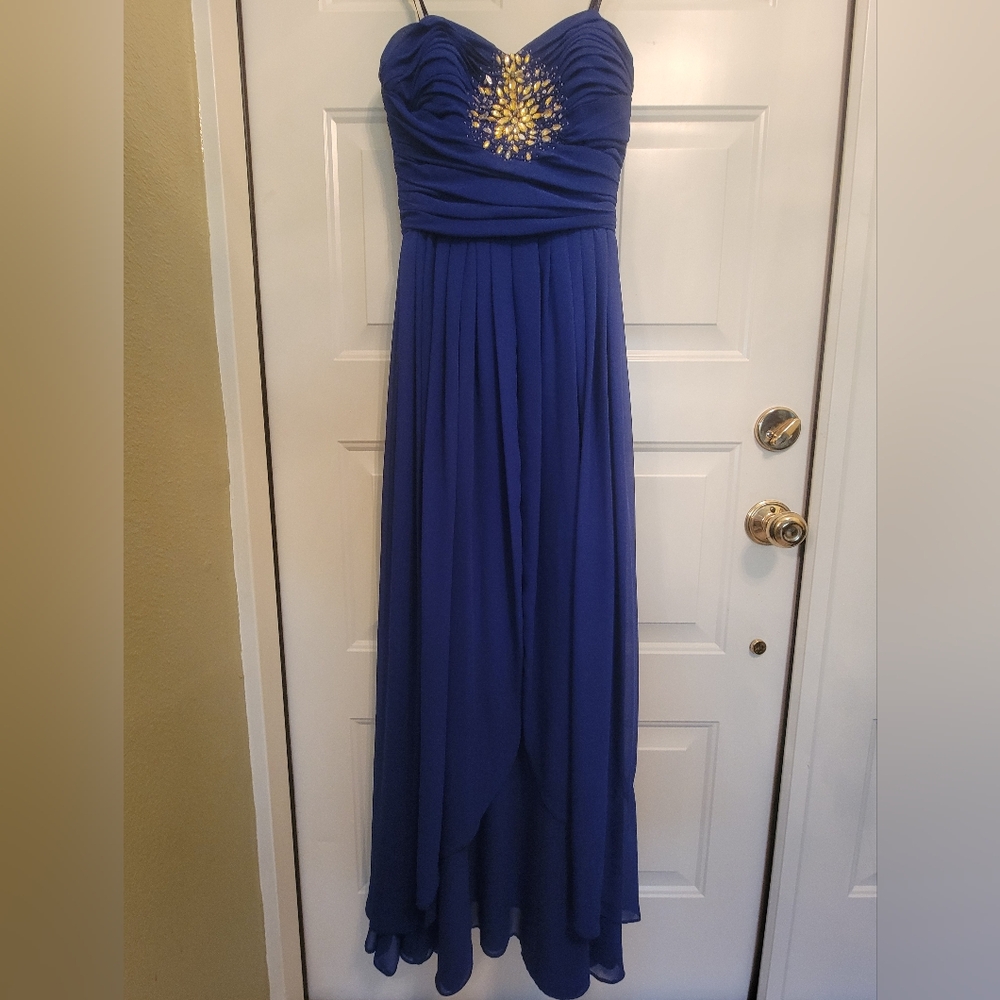 Gorgeous flowy formal dress Royal Blue w jeweled chest & ruched fabric sz 3/4